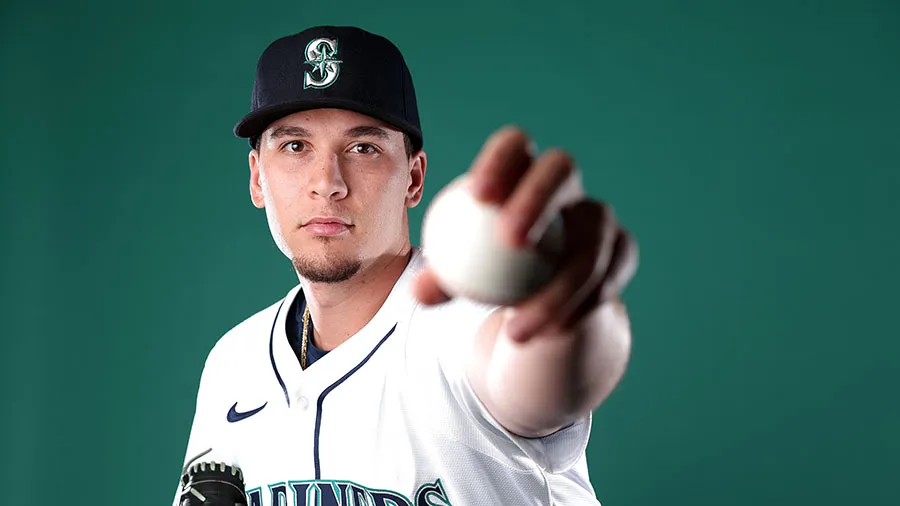 Mariners Panggil Prospek Pitching Brandyn Garcia dari Triple-A